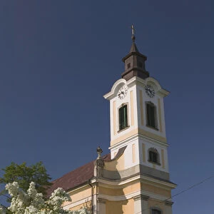 HUNGARY-Northern Uplands / Bukk Hills-Egerbakta: Town Church