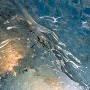 Ice cave in the glacier Breidamerkurjoekull in Vatnajoekull National Park