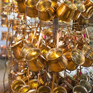 Iran, Central Iran, Esfahan, Bazar-e Bozorg market, copper pots
