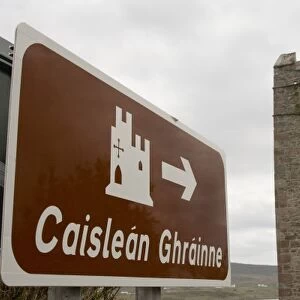 Ireland, County Mayo, Achill Island. Gaelic sign to Kildownet Castle, owned by the