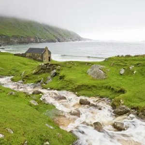 Images Dated 2005 June: 1 Jun 2005