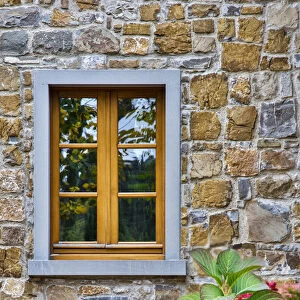 Italy, Radda in Chianti, Tuscany, Window, Villa Campomaggio