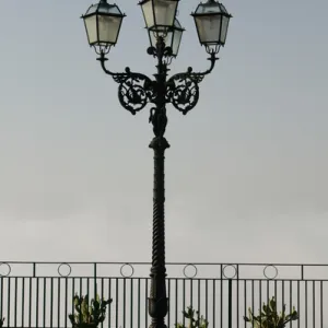 Images Dated 2005 May: 17 May 2005