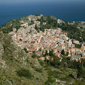 ITALY-Sicily-TAORMINA: Town View from Monte Tauro