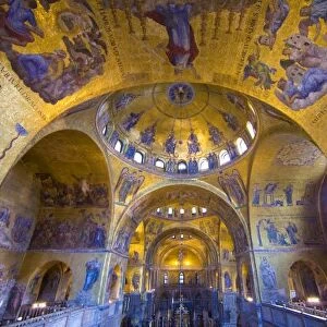 Italy, Venice. Interior of St. Marks Cathedral. Credit as: Jim Zuckerman / Jaynes