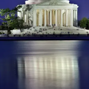 Jefferson Memorial and Tidal Baisn in April with Reflection Jefferson Memorial and Tidal Baisn in April with Reflection