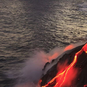 Kilauea lava flow near former town of Kalapana, Big Island, Hawaii, USA