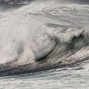 Maui, Hawaii. Waves coming in at Ho okipa Beach Park