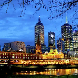 Images Dated 2004 August: 2 Aug 2004