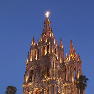 Mexico, San Miguel de Allende. Cathedral of San Miguel Archangel lit up at night
