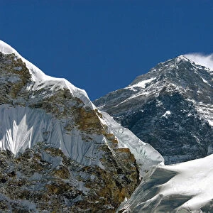 Nepal, Mount Everst. Also known as Chomolungma, Mount Everest is the highest mountain