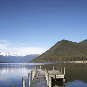 New Zealand, South Island, Tasman District, Jetty, Lake Rotoroa, Nelson Lakes National