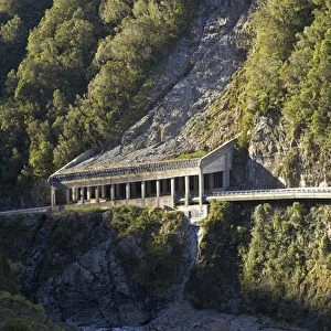 New Zealand, South Island, West Coast, Rockslide and Water Bridges over Arthurs Pass Road