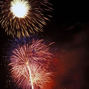 North America, USA, Washington State, Seattle, Lake Union. Fireworks