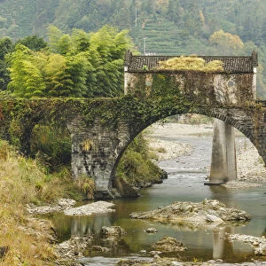 Old arched bridge, near Xie Li Village, China