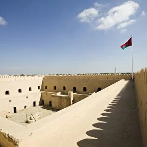 Oman, Sharqiya Region, Al Minitrib. Al Minitrib Fort