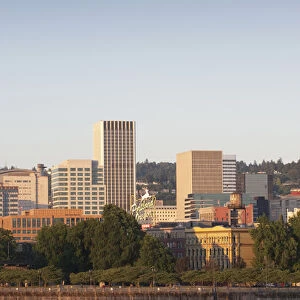 The Portland skyline and Willamette River in the morning light, Portland, Oregon