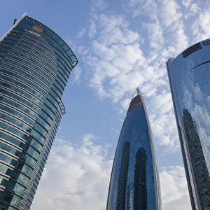 Qatar, Doha, Doha Bay, West Bay skyscrapers, dusk