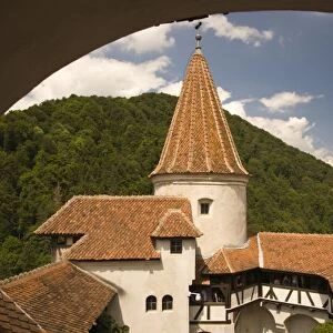 Romania, Bran. 14th Century Bran Castle (Draculas Castle). (RF)