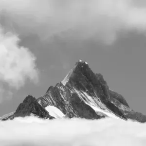Shreckhorn summit, 3741 m. from Faulhorn, Bernese Alps, Switzerland Shreckhorn summit, 3741 m. from Faulhorn, Bernese Alps, Switzerland