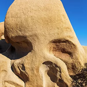 Skull Rock, Joshua Tree National Park, California, USA