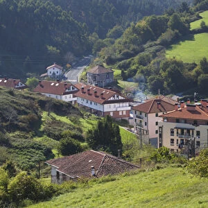 Spain, Basque Country Region, Vizcaya Province, Ibarrangelu, coastal town view