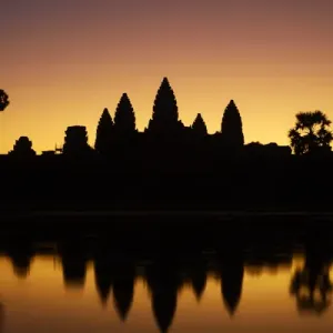 Sunrise over Angkor Wat, Angkor World Heritage Site, Siem Reap, Cambodia Sunrise over Angkor Wat, Angkor World Heritage Site, Siem Reap, Cambodia