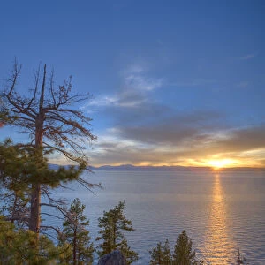Sunset at Logan Shoals on the East side of Lake Tahoe, Nevada, USA
