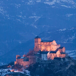 SWITZERLAND-Wallis / Valais-SION: Basilique de Valere (12th century) & Town Evening / Winter