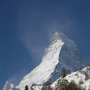 SWITZERLAND-Wallis / Valais-ZERMATT: The Matterhorn / Morning / Winter