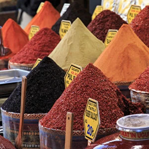 Turkey, Istanbul. Spice Bazaar