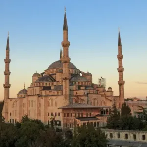 Turkey, Istanbul. Sultan Ahmet Mosque, Sutan Ahmet Camii, Blue Mosque. Built 1609-1615 AD Turkey, Istanbul. Sultan Ahmet Mosque, Sutan Ahmet Camii, Blue Mosque. Built 1609-1615 AD