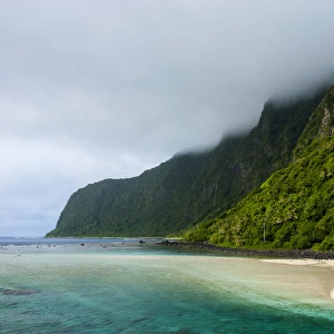 Turqoise water and white sand beach at Ofu Island, ManuA'a island group, American Samoa