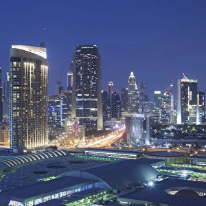 UAE, Dubai, Downtown Dubai, Dubai Mall, elevated view, evening