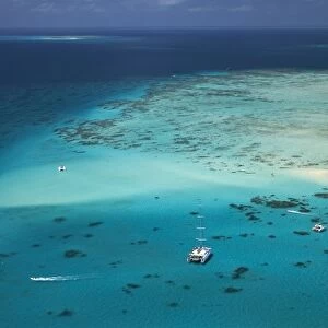 Upolu Cay and Dive Boats, Upolu Cay National Park, Great Barrier Reef Marine Park
