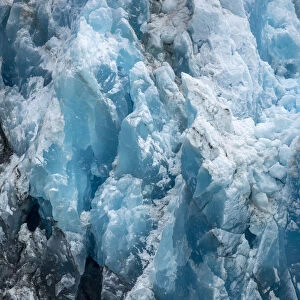 USA, Alaska, Tracy Arm-Fords Terror Wilderness, Dark blue ice on shattered face of South