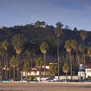 USA, California, Southern California, Santa Barbara, Cabrillo Boulevard, sunrise