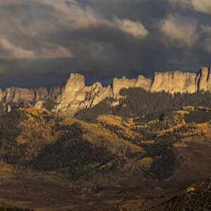 USA, Colorado, Uncompahgre National Forest. Panoramic autumn view of Cimarron Mountains at sunset