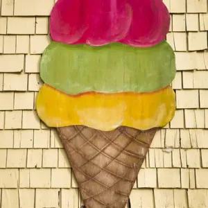 USA, Maine, Cape Neddick, ice cream cone mural USA, Maine, Cape Neddick, ice cream cone mural
