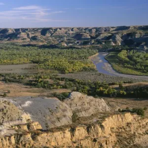 USA, North Dakota, Theodore Roosevelt National Park, Valley of the Little Missouri