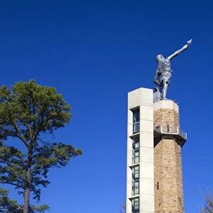 Vulcan Statue and elevator tower locted in Vulcan Park, Birmingham, Alabama, USA