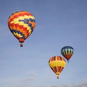 WA, Prosser, The Great Prosser Balloon Rally, Hot air balloons in flight