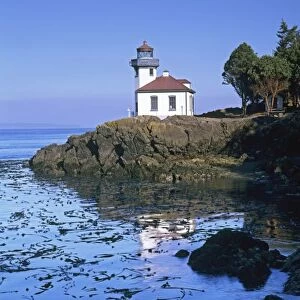 WA, San Juan Island, Lime Kiln lighthouse