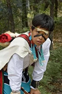 Images Dated 2nd July 2006: 10 year old Hopi boy, Clay Kewanwytewa, dressed in traditional yucca headband, turquoise