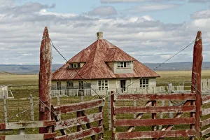 Prints of Abandoned farmhouse, Tierra del Fuego, Chile, South AmericaPatagonia, Patagonia Images Dated 2016 December: Abandoned farmhouse, Tierra del Fuego, Chile, South AmericaPatagonia, Patagonia