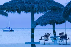 Images Dated 25th January 2006: ABC Islands - ARUBA - Palm Beach: Beach Chairs / Morning