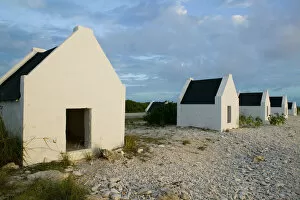 Images Dated 26th January 2006: ABC Islands - BONAIRE - Oranje Pan: Former Slave Huts at Sunset