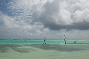 Images Dated 28th January 2006: ABC Islands - BONAIRE - Sorobon Beach: Windsurfing on Lac Bay & Sorobon Beach NR