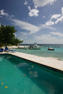 Images Dated 29th January 2006: ABC Islands - CURACAO - Piscadera Bay: Beach at Piscadera Bay