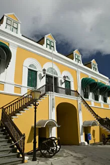 Images Dated 30th January 2006: ABC Islands - CURACAO - Willemstad: Punda - Governors Palace / Fort Amsterdam